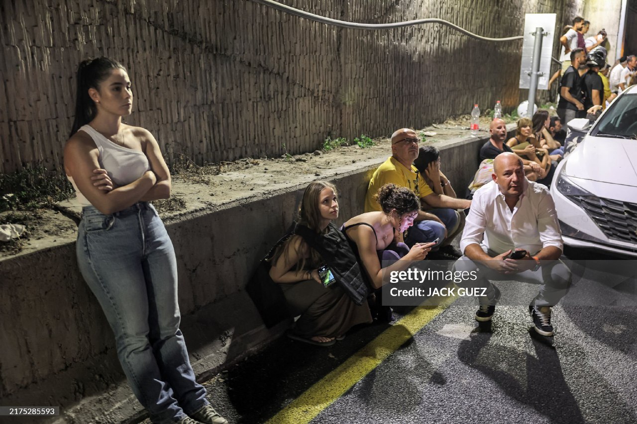 تصاویر خبرگزاری های دنیا از عملیات امشب سپاه تصاویر خبرگزاری های دنیا از عملیات امشب سپاه