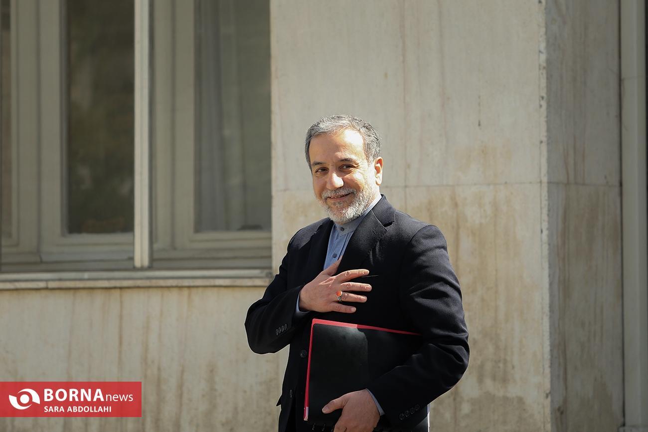 در اولین حضور خبرنگاران در حیاط دولت چهاردهم چه گذشت