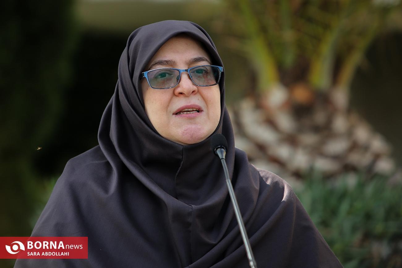 در اولین حضور خبرنگاران در حیاط دولت چهاردهم چه گذشت