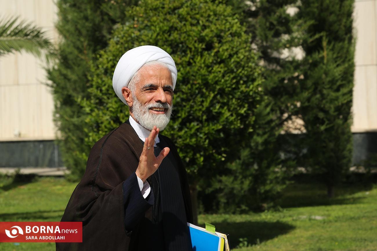 در اولین حضور خبرنگاران در حیاط دولت چهاردهم چه گذشت