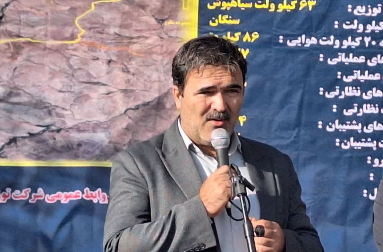 ششمین اقدام جهادی شرکت توزیع نیروی برق در طارم سفلی برگزار شد