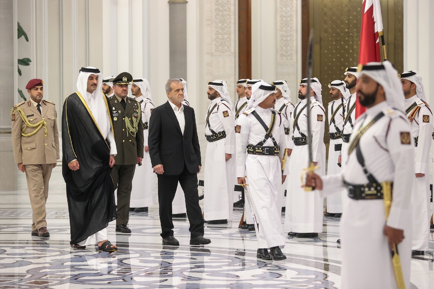 از شجاعت پزشکیان و حمایت از جبهه مقاومت تا وفاق و همدلی میان ملت های منطقه//گزارش