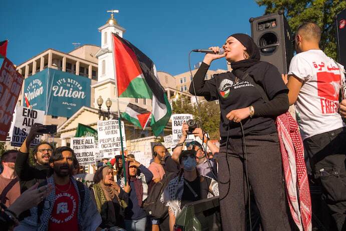 خودسوزی معترض حامی فلسطین در نزدیکی کاخ سفید+فیلم