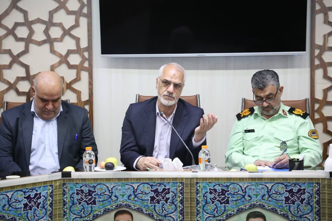 استاندار خوزستان: شجاعت و بصیرت رهبری برای دوستان و دشمنان درسآموز بود / قدردان مجاهدت های فراجا هستیم استاندار خوزستان: شجاعت و بصیرت رهبری برای دوستان و دشمنان درسآموز بود / قدردان مجاهدت های فراجا هستیم