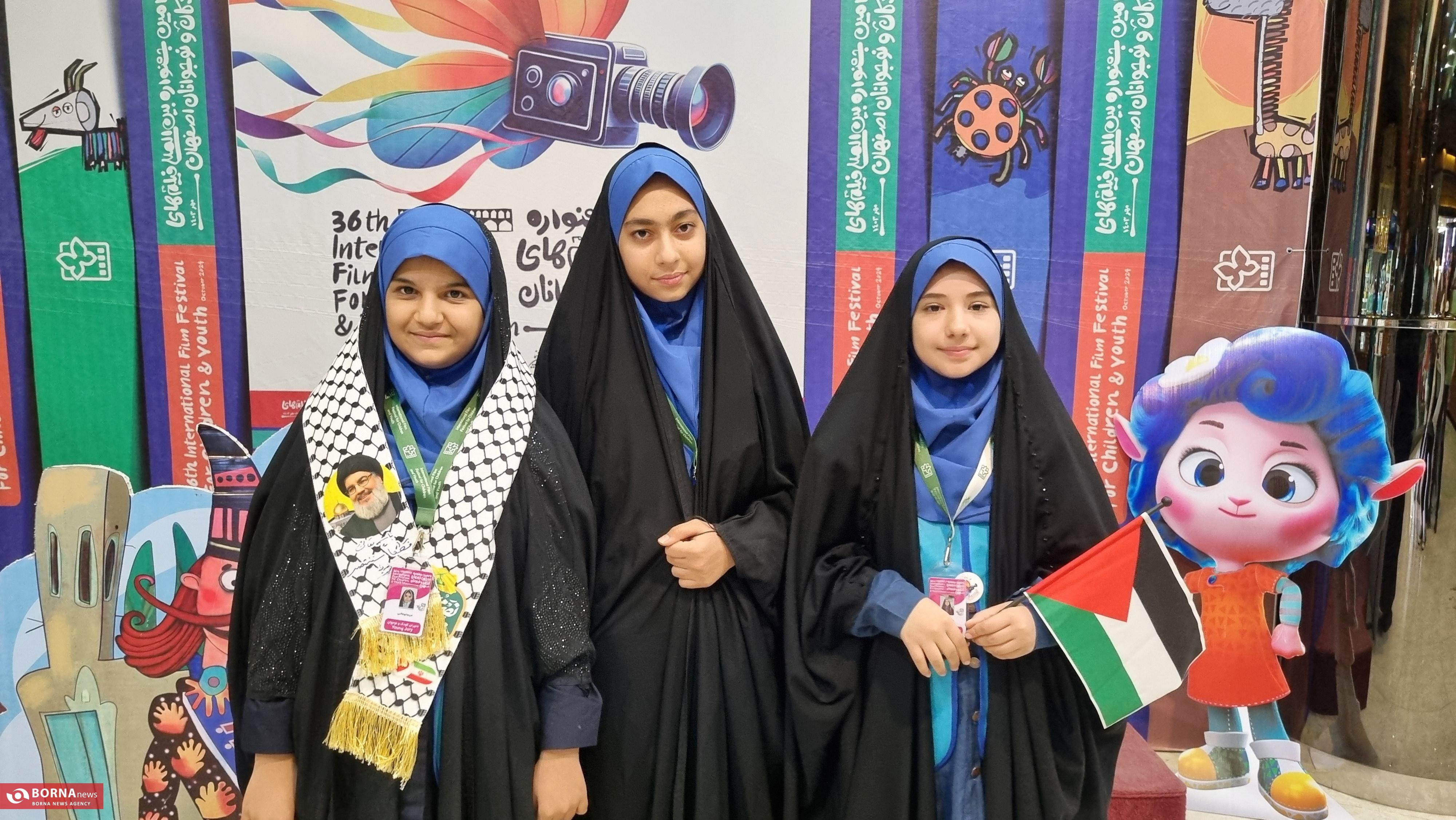 نارضایتی داوران نوجوان از زمان‌بندی فشرده و محتوای برخی فیلم‌ها/ از فحش‌های نامناسب و فیلم‌های ترسناک تا انتقادات صریح داوران نوجوان/ جشنواره کودک و نوجوان اصفهان در کانون توجهات قرار گرفت