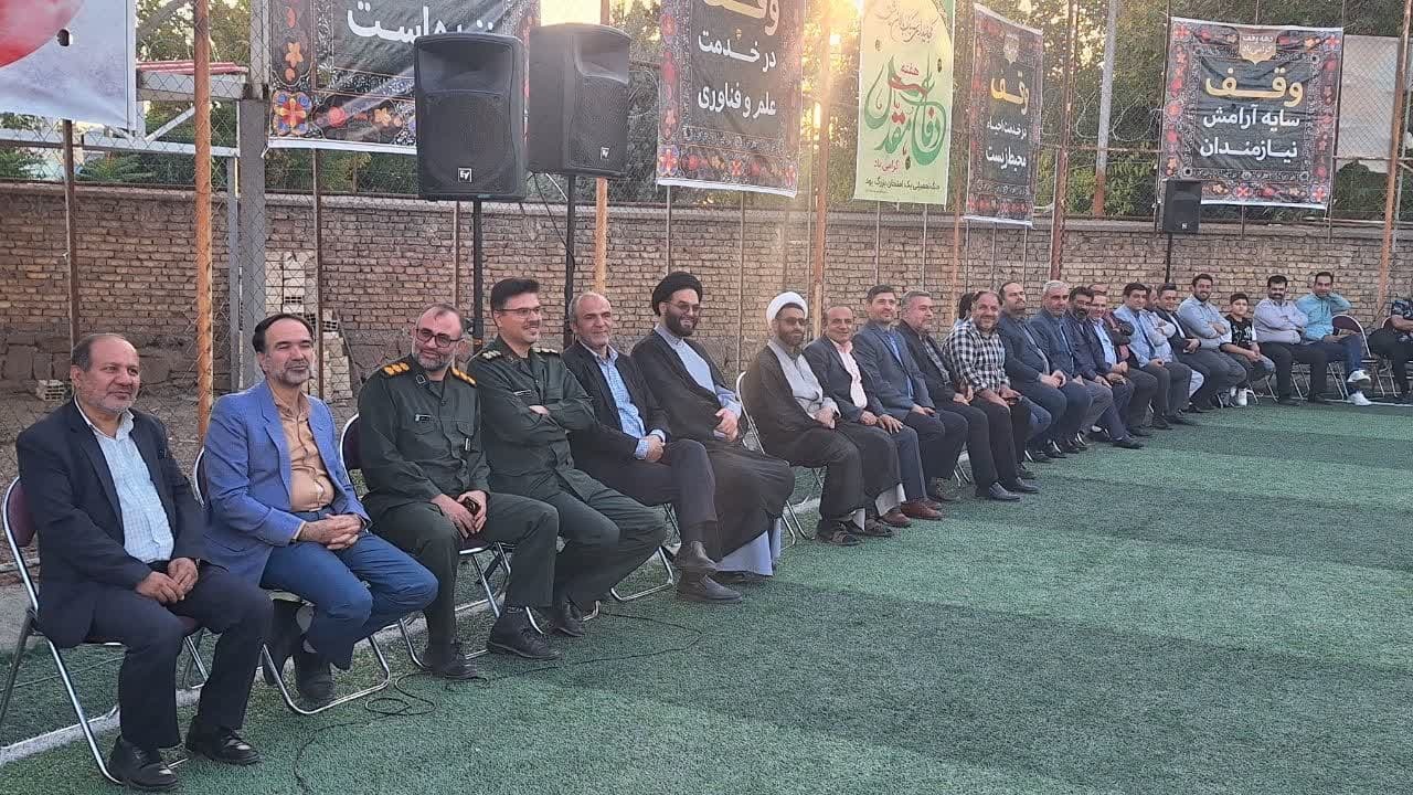 مسابقات فوتبال چمنی ادارات قزوین آغاز شد 