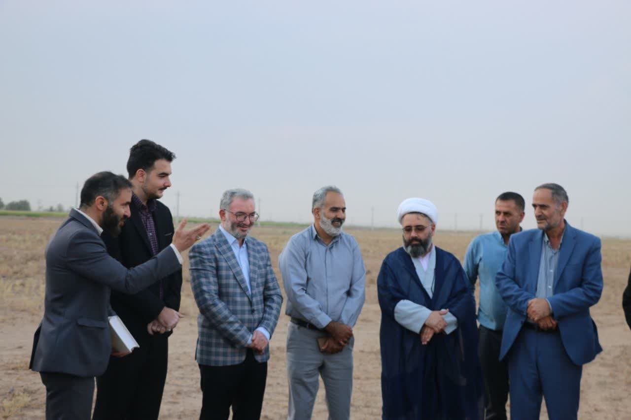 کلنگ احداث شرکت نام آوران سلامت تندیس به زمین زده شد