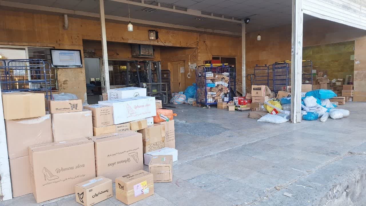 اداره پست استان قزوین برای اولین بار از زیان دهی خارج و سودآور شد اداره پست استان قزوین برای اولین بار از زیان دهی خارج و سودآور شد