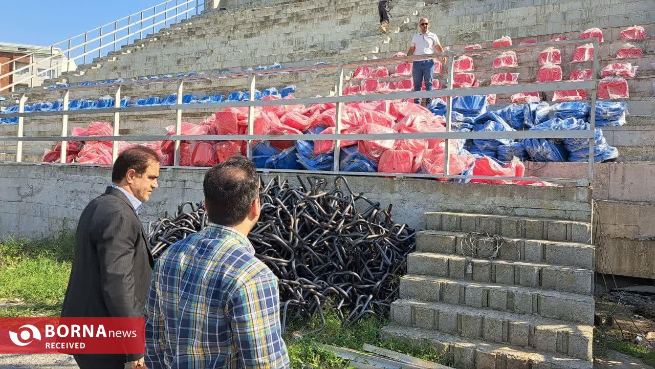 آغاز نصب صندلی‌های سکوی جدید ورزشگاه شهید عضدی رشت