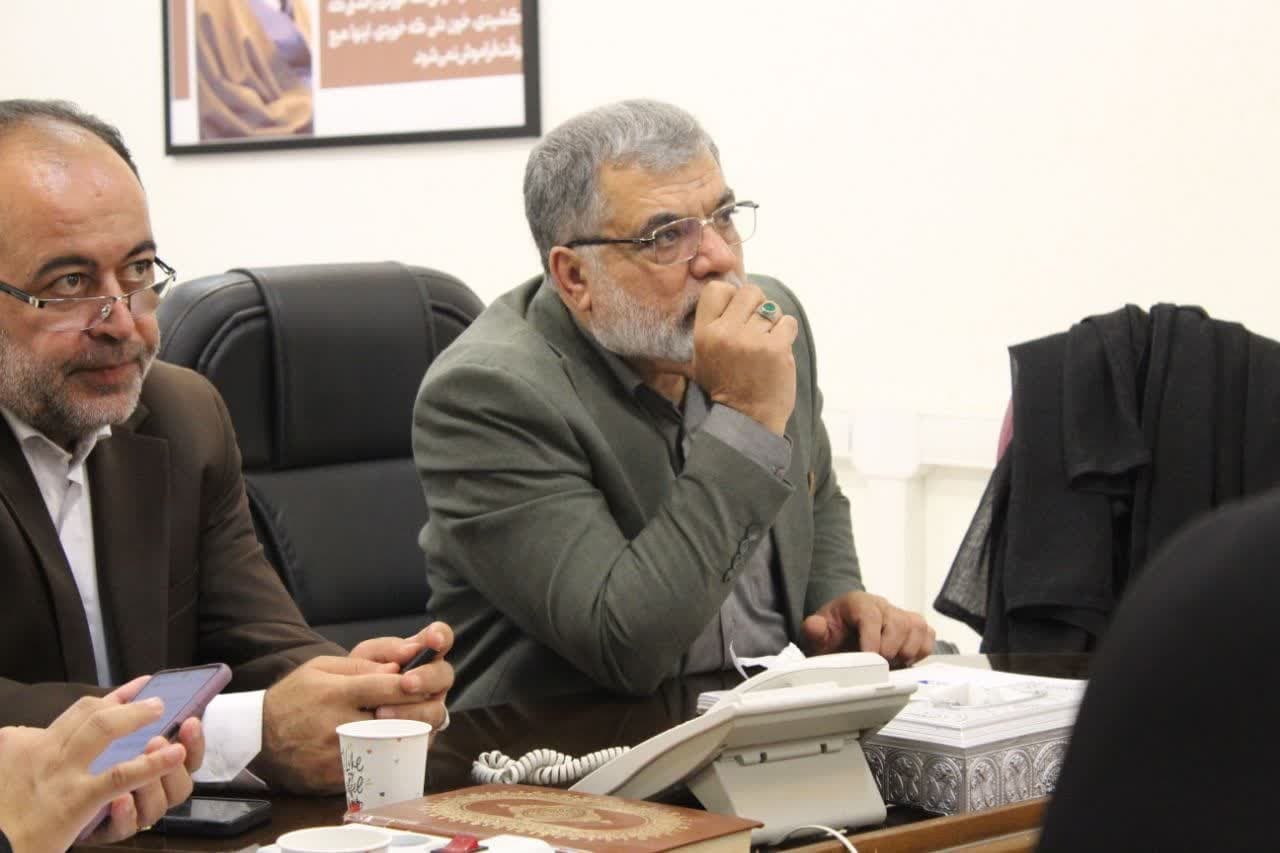 مشکلات زمین های اوقافی در قزوین بررسی شد