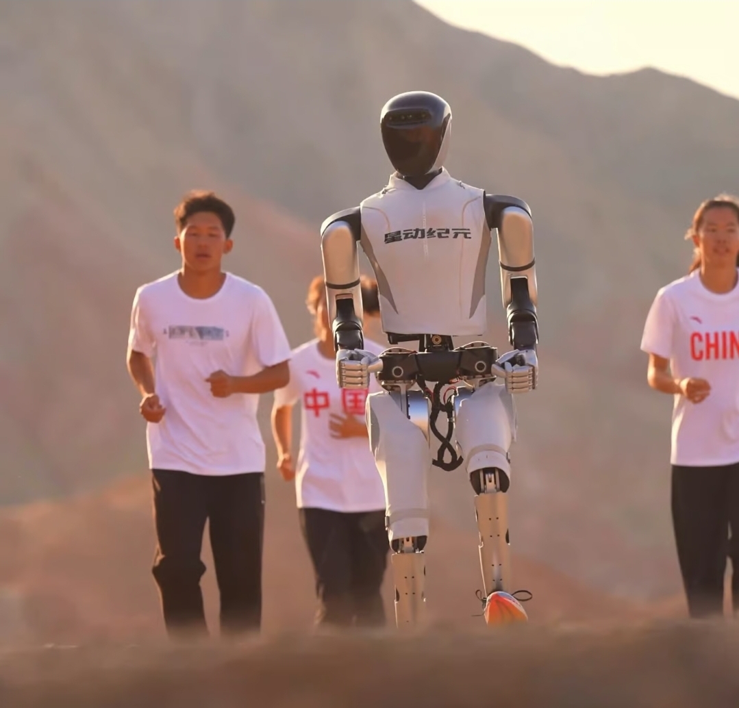 سریع‌ترین ربات جهان معرفی شد+ فیلم