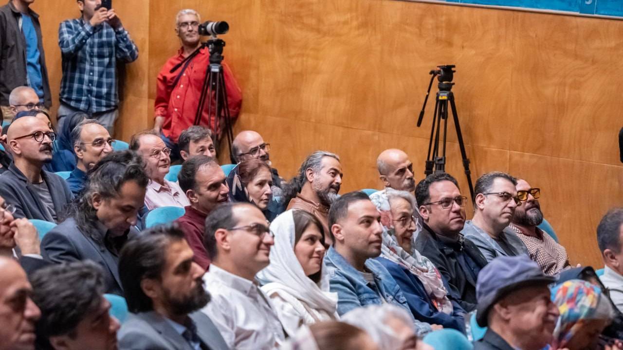 توصیه حسین علیزاده به حفظ رابطه استاد و شاگردی/ اجرای «اشتیاق» توسط علیرضا قربانی