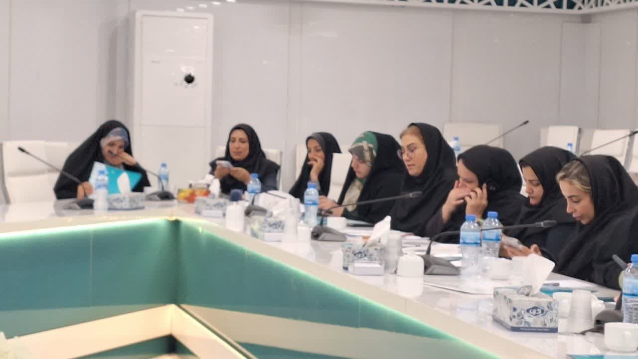 ششمین سرشماری عمومی کشاورزی همزمان با سراسر کشور از ۱۲ آبان ماه اجرا میشود ششمین سرشماری عمومی کشاورزی همزمان با سراسر کشور از ۱۲ آبان ماه اجرا میشود