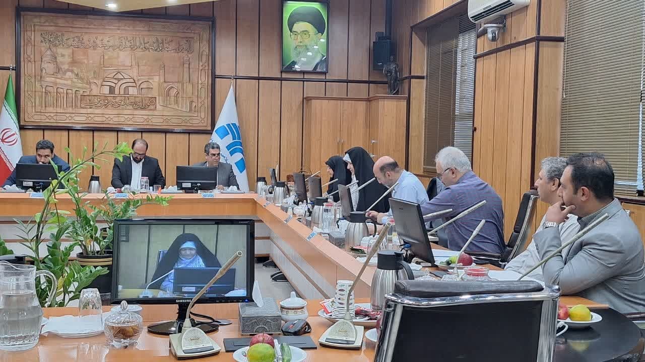 شهردار قزوین به مطالبات اعضای شورای شهر پاسخگو باشد