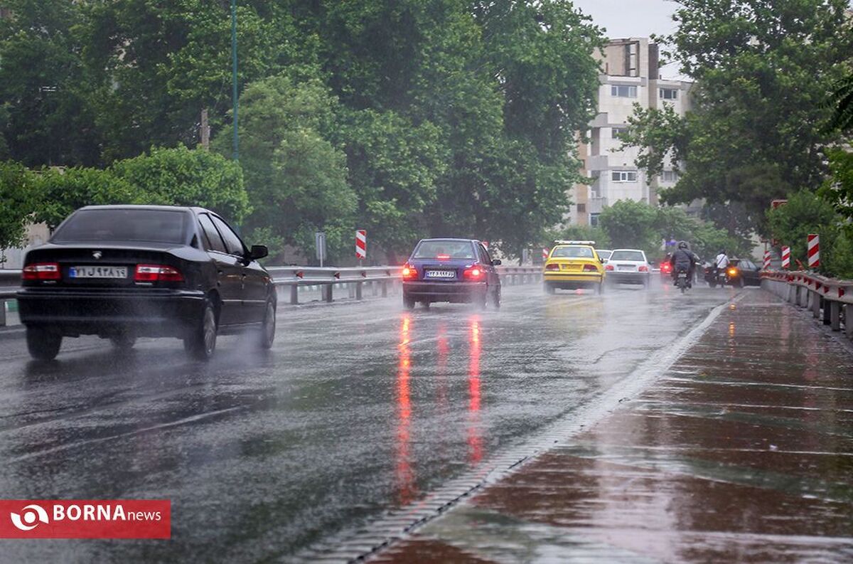 بارش باران و مه گرفتگی در محورهای شمالی