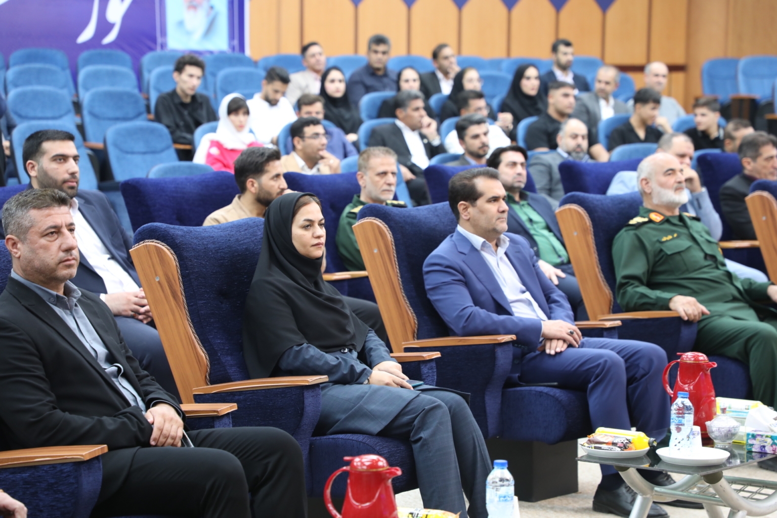 مراسم تجلیل از افتخارآفرینان جهانی و آسیایی خوزستان برگزار شد