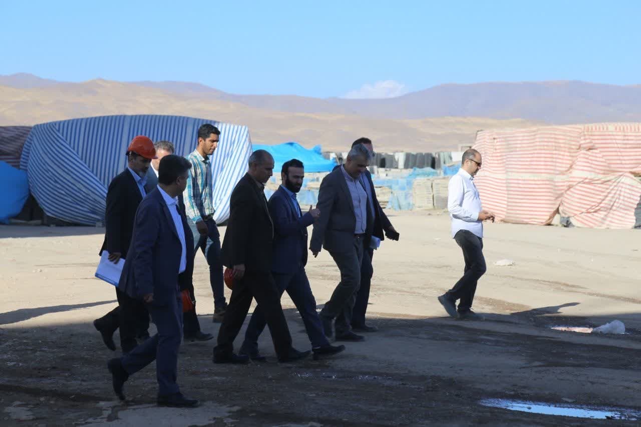 معاون وزیر راه و شهرسازی از سایت مسکن ملی مهرگان بازدید کرد 