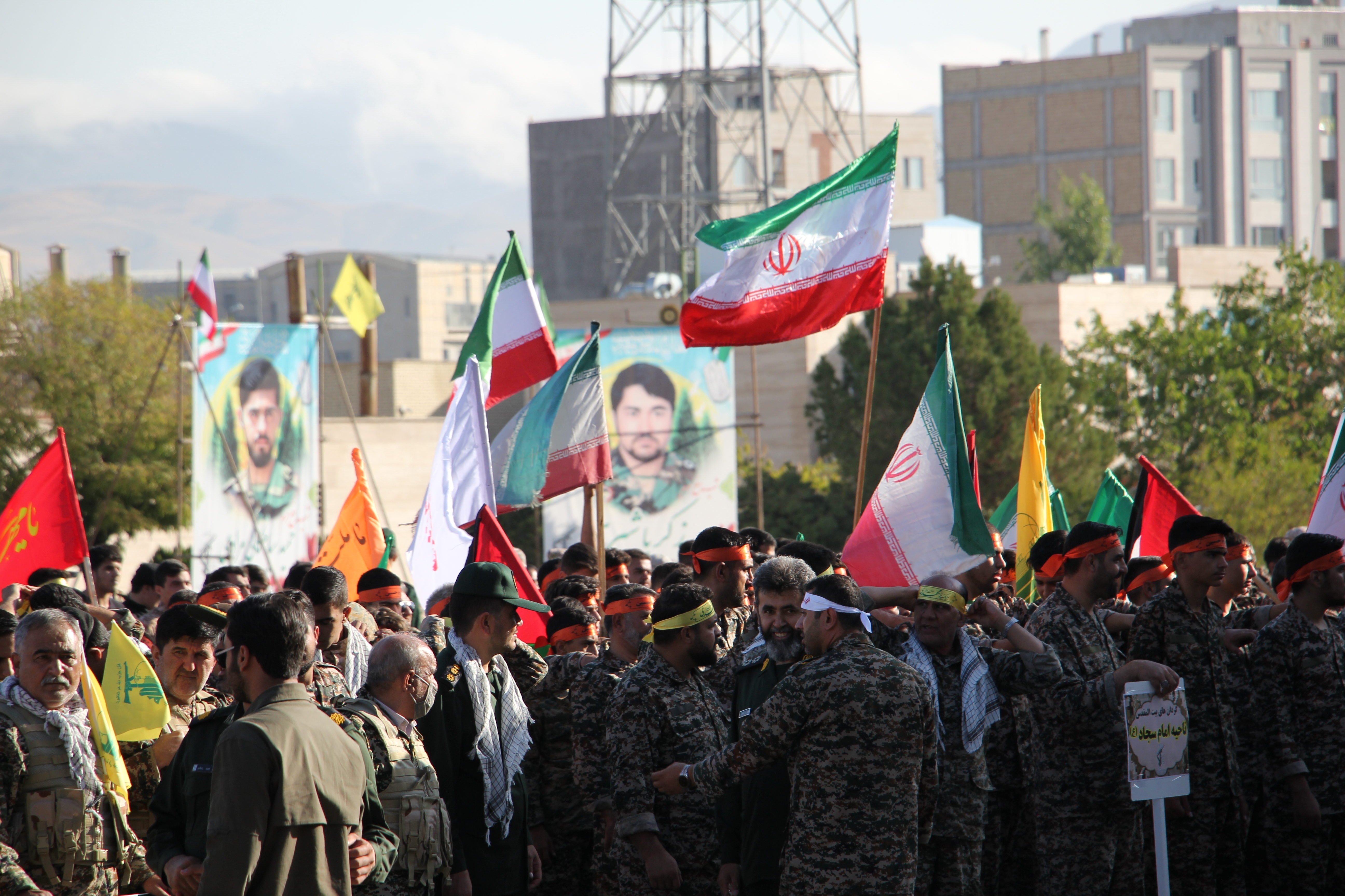 بسیجی زیستن یک فرهنگ و مکتب اصیل است بسیجی زیستن یک فرهنگ و مکتب اصیل است