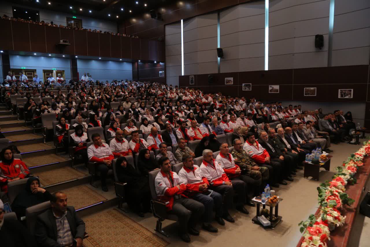 استاندار قزوین: هلال احمر یکی از مجموعه های ارزشمند در ساختار خدمت رسانی به مردم است