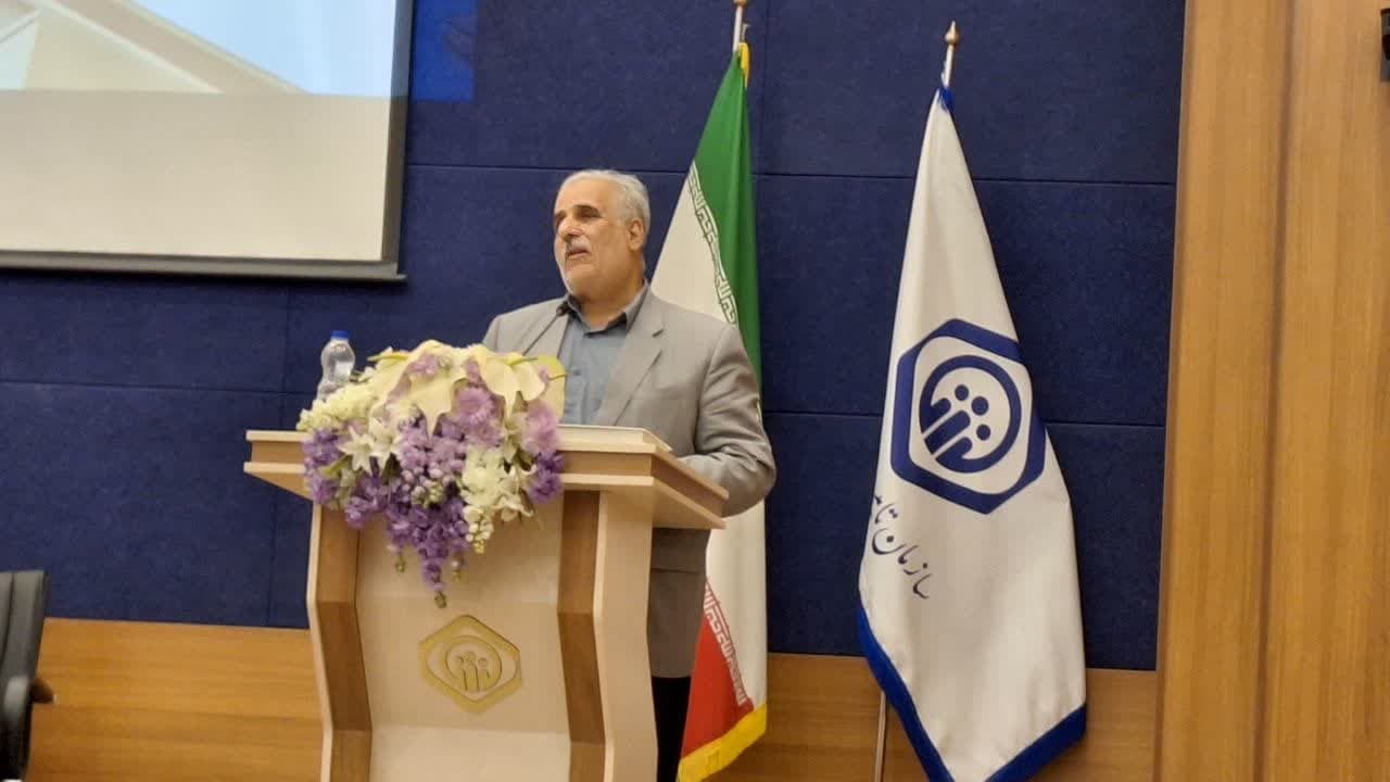 مدیریت ضعیف در شستا موجب هدر رفتن ثروت های سازمان تامین اجتماعی شده است مدیریت ضعیف در شستا موجب هدر رفتن ثروت های سازمان تامین اجتماعی شده است