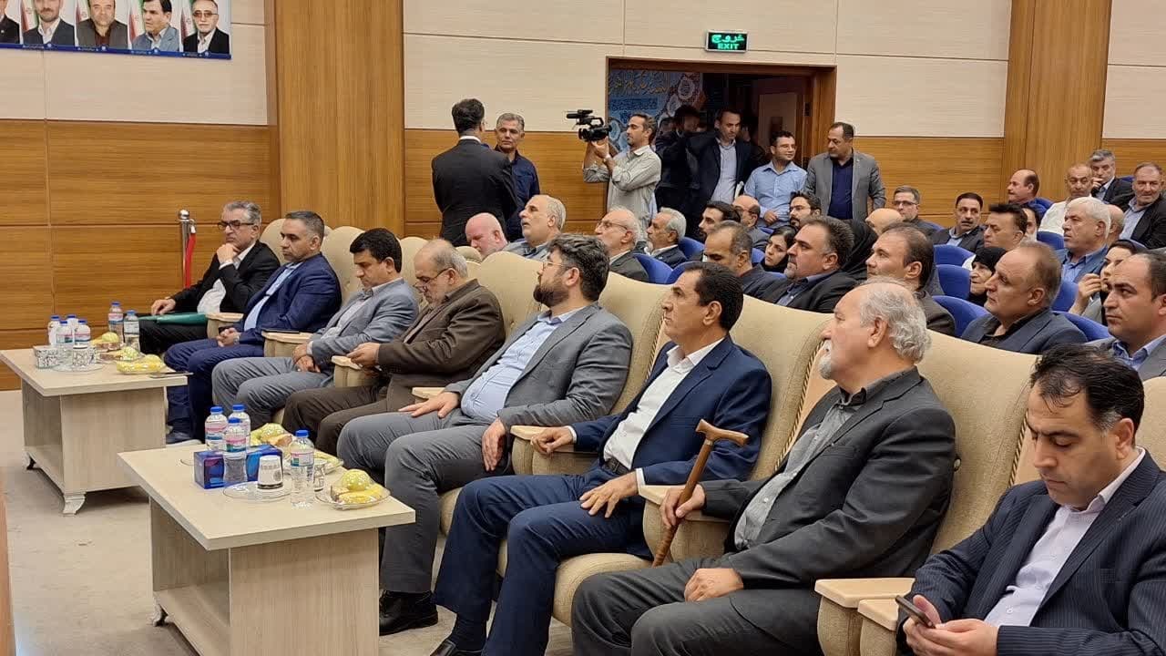 مدیران برای حل مشکلات جامعه کارگری و بازنشستگان عزم جدی ندارند