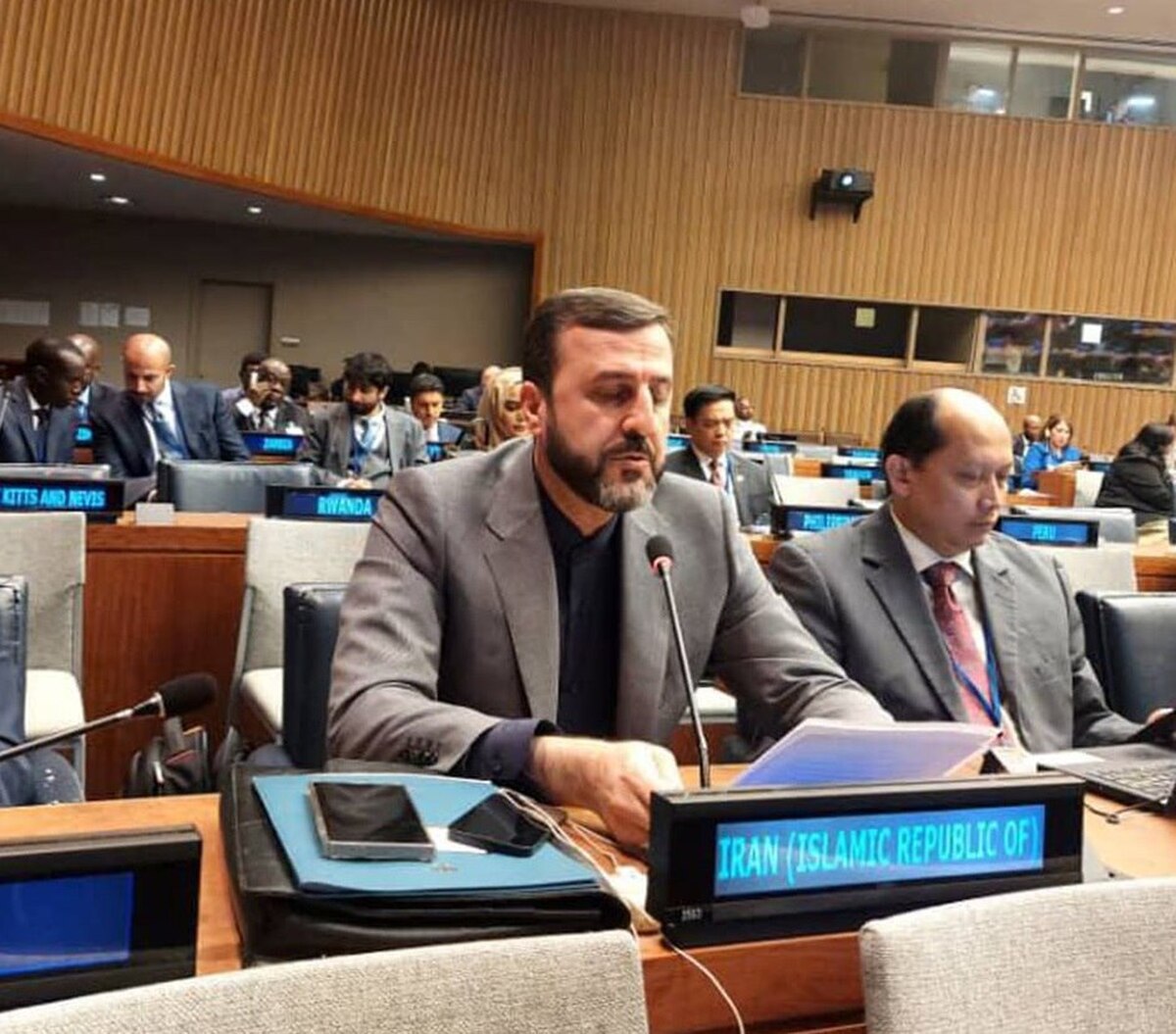 درخواست ایران برای برگزاری نشست فوق‌العاده سران کشورهای اسلامی