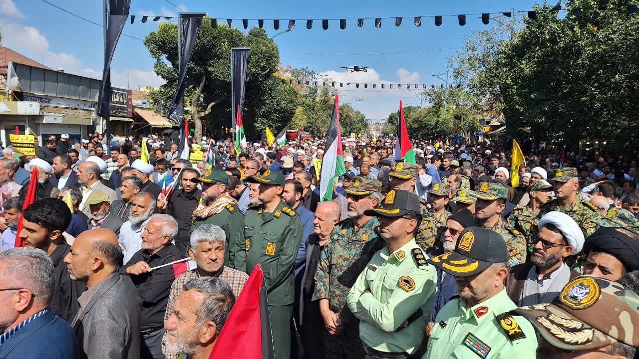 اسرائیل رژیم جنایتکار ، بی ریشه و شیطانی و روبه نابودی است که دچار جنون شده است