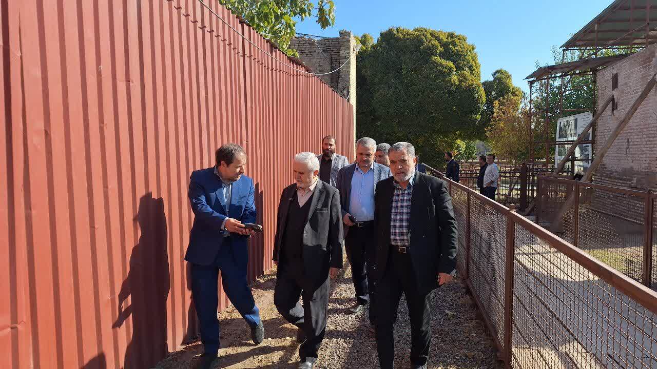 سایتهای تاریخی، مذهبی و موزه دولتخانه صفوی اقتصاد شهر را متحول میکند سایتهای تاریخی، مذهبی و موزه دولتخانه صفوی اقتصاد شهر را متحول میکند