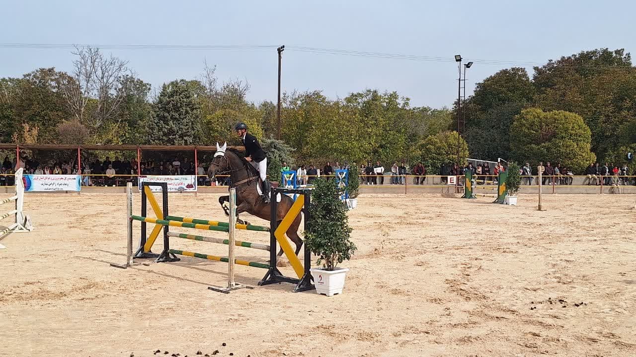 کمیته های پارا و کورس را در قزوین راه اندازی می کنیم کمیته های پارا و کورس را در قزوین راه اندازی می کنیم