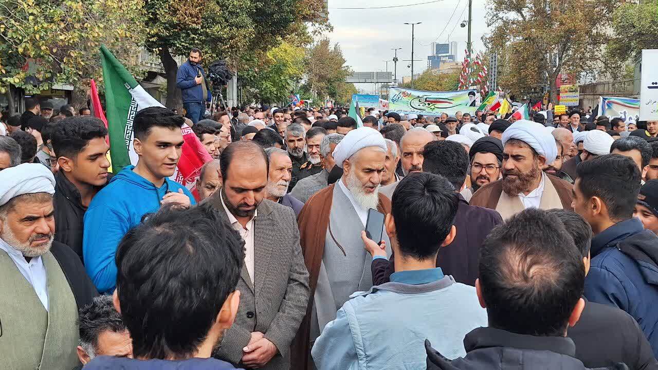 فریاد‌های مرگ بر اسراییل در استان قزوین طنین انداز شد 