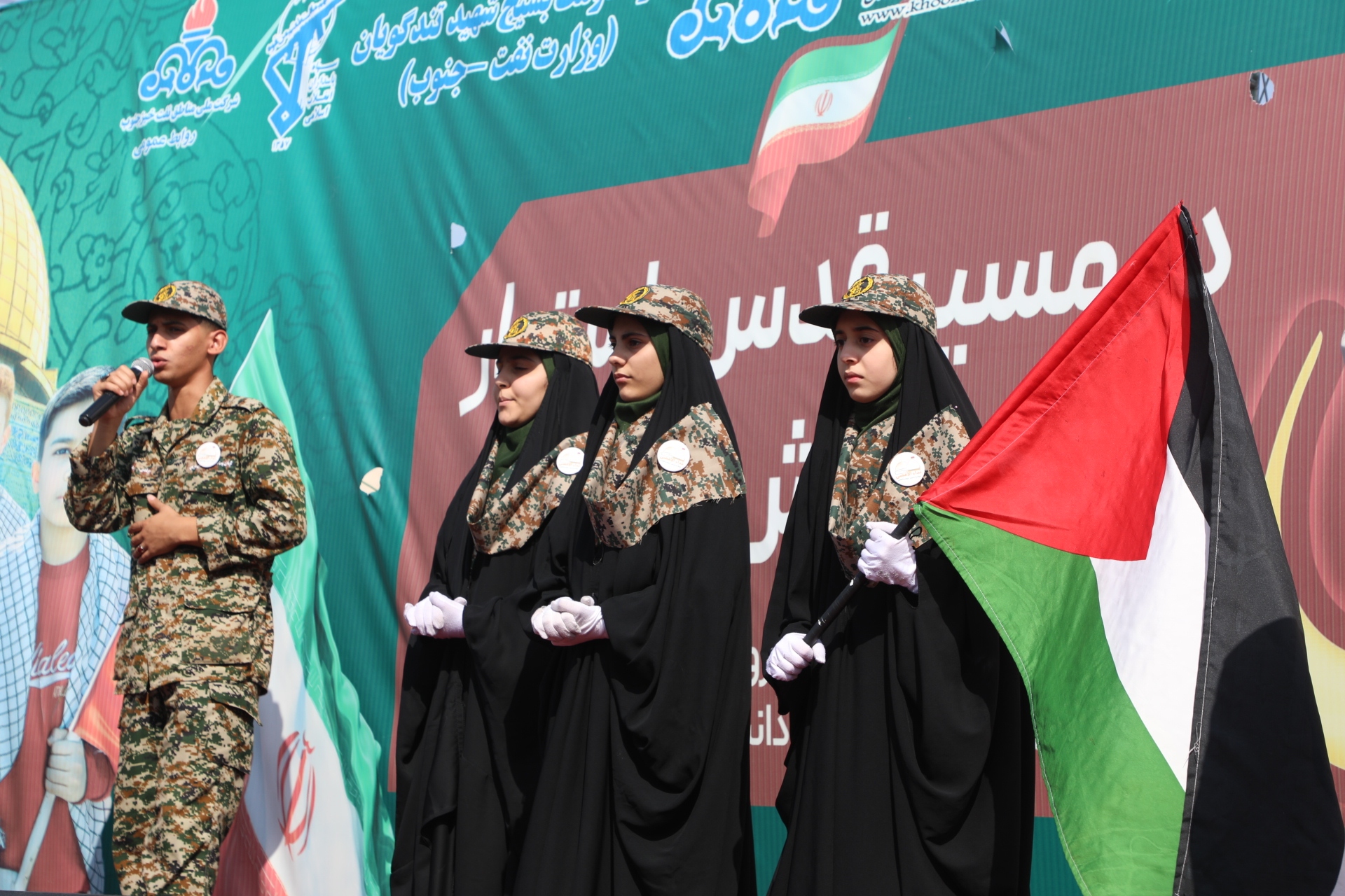 استاندار خوزستان: پاسخ درس‌آموزی با تدبیر مقام معظم رهبری به رژیم صهیونیستی داده خواهد شد