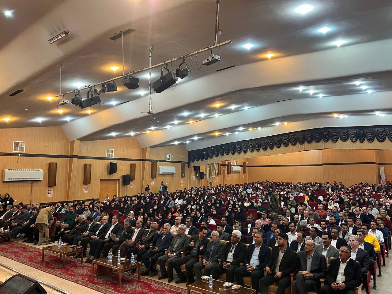 جشنى براى بزرگداشت ورزش اول استان کرمان جشنى براى بزرگداشت ورزش اول استان کرمان