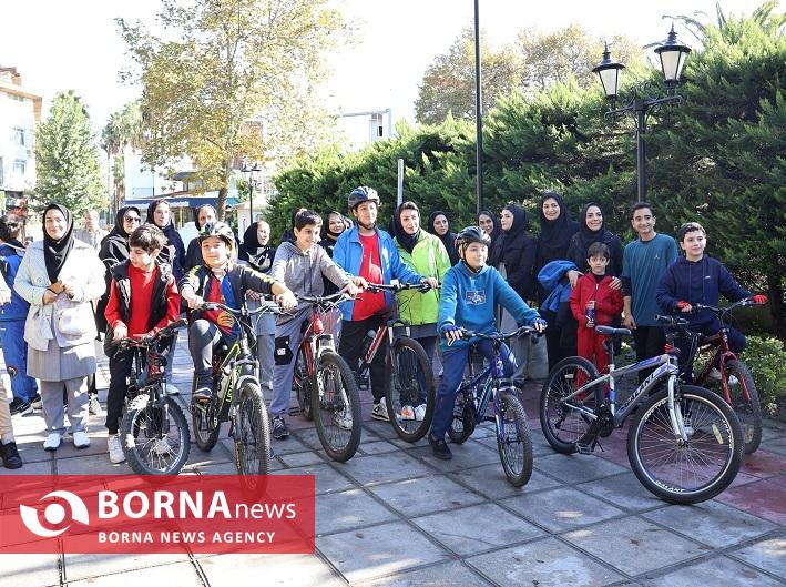 برگزاری همایش پیاده روی خانوادگی دبستان پسرانه سماء شعبه دو رشت