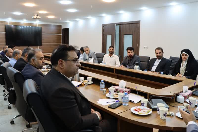 رییس اتاق بازرگانی آبادان: بازارچه مرزی با قوانین دست و پاگیر هیچ گونه جذابیتی برای تاجران ندارد