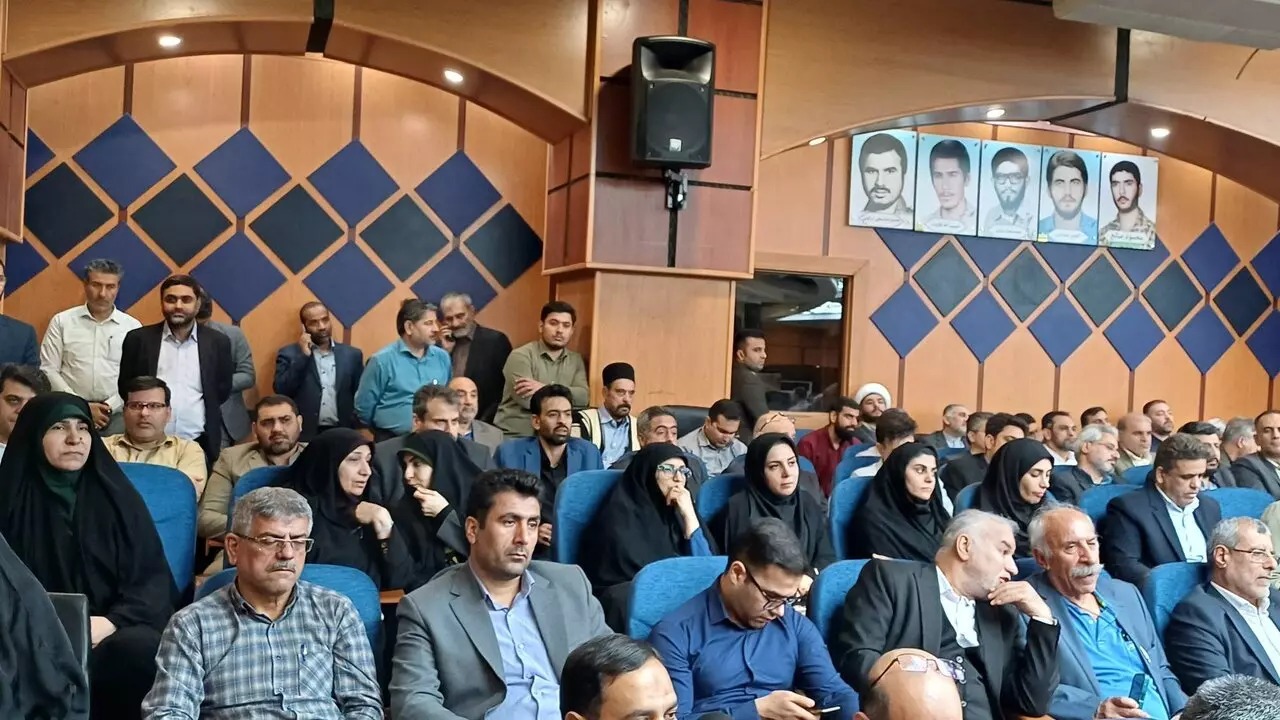 مراسم تودیع و معارفه استانداران سابق و جدید خوزستان برگزار شد