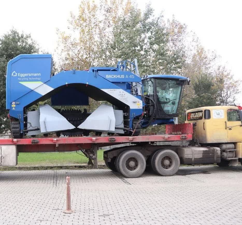 ورود دو دستگاه مجهز جدید جهت تجهیز خطوط جدید پردازش مجتمع کود آلی گیلان