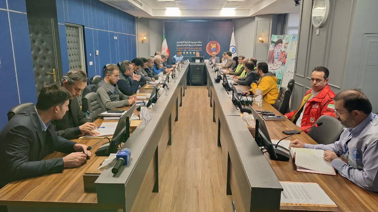 مانور زلزله فرضی در ساعت ۸ و ۳ دقیقه زمان صفر در قزوین آغاز شد مانور زلزله فرضی در ساعت ۸ و ۳ دقیقه زمان صفر در قزوین آغاز شد