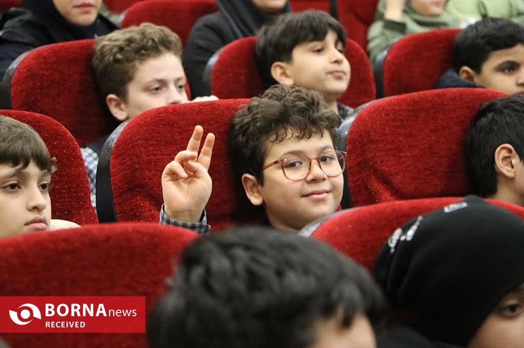 استقبال از هفته کتاب با برگزاری مهرواره کتابخوانی استقبال از هفته کتاب با برگزاری مهرواره کتابخوانی