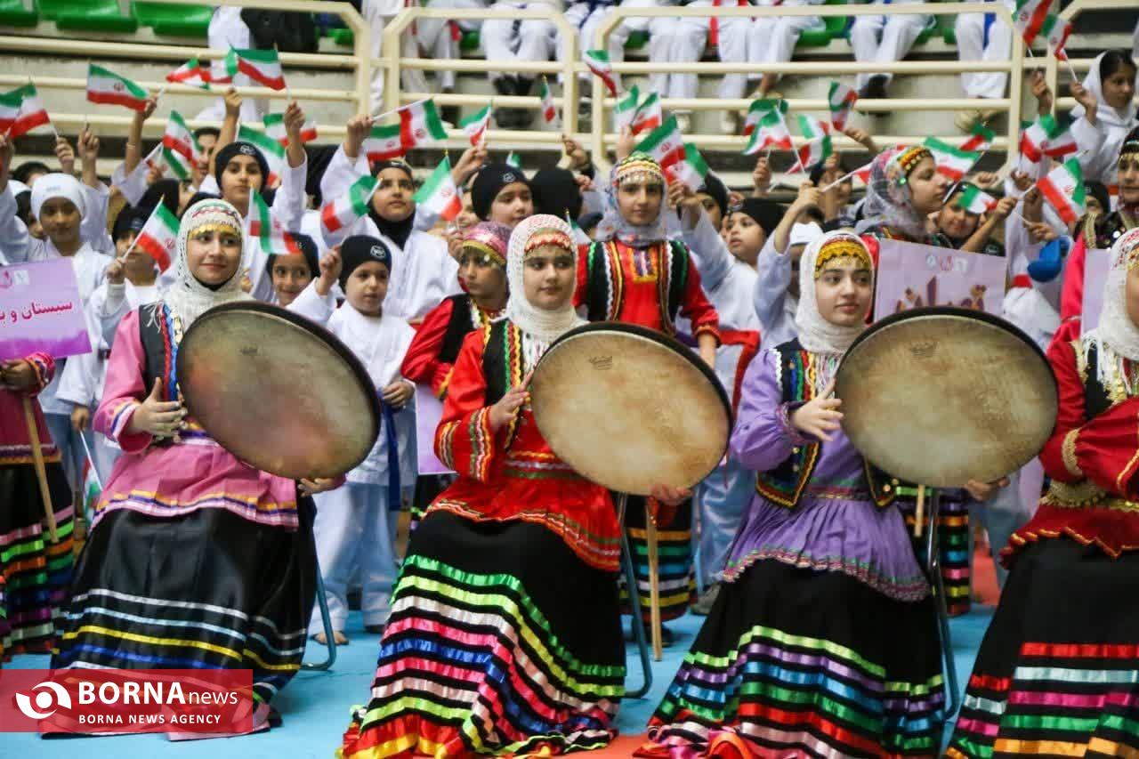 رهنما : با همدلی و تلاش کاراته گیلان و کشور به روزهای پر افتخار خود بر خواهد گشت