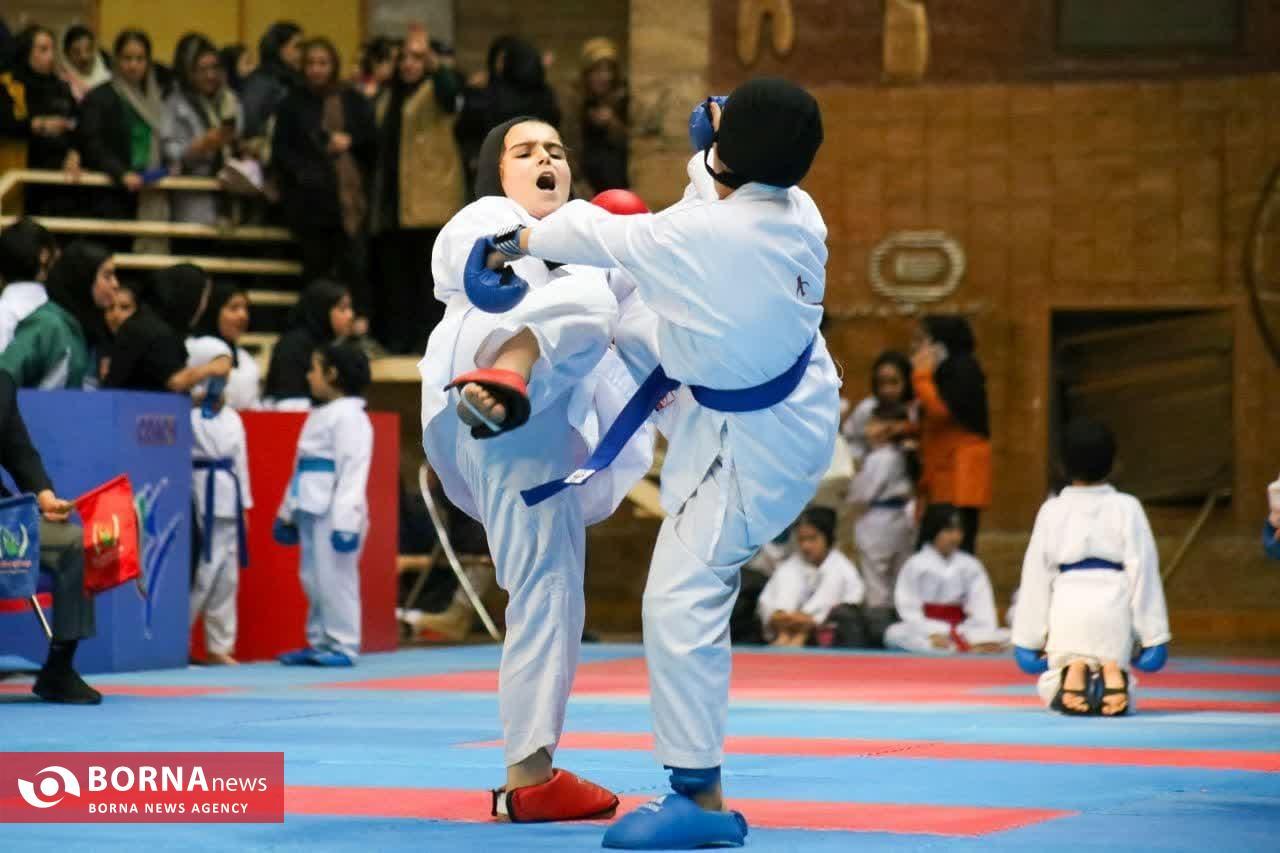 رهنما : با همدلی و تلاش کاراته گیلان و کشور به روزهای پر افتخار خود بر خواهد گشت