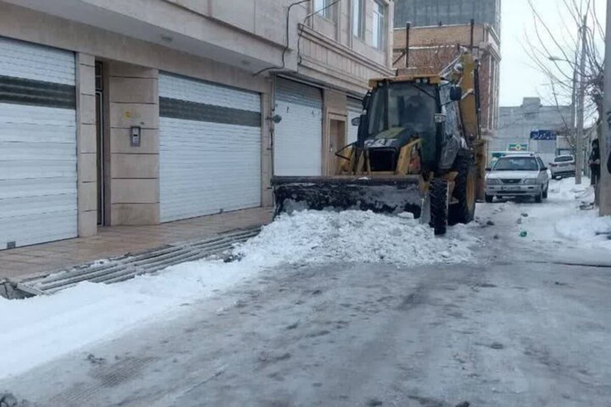 ۲۶ سایت برف روبی در منطقه یک تهران آماده بارش برف هستند