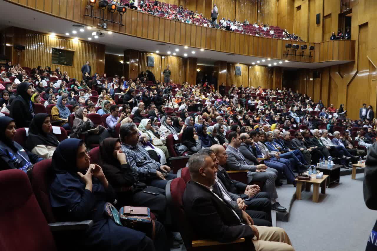 برگزیدگان جشنواره ملی ادبیات کودک شیراز معرفی شدند/ شیراز به‌عنوان مرکز ادبیات کودک و نوجوان در کشور مطرح شود