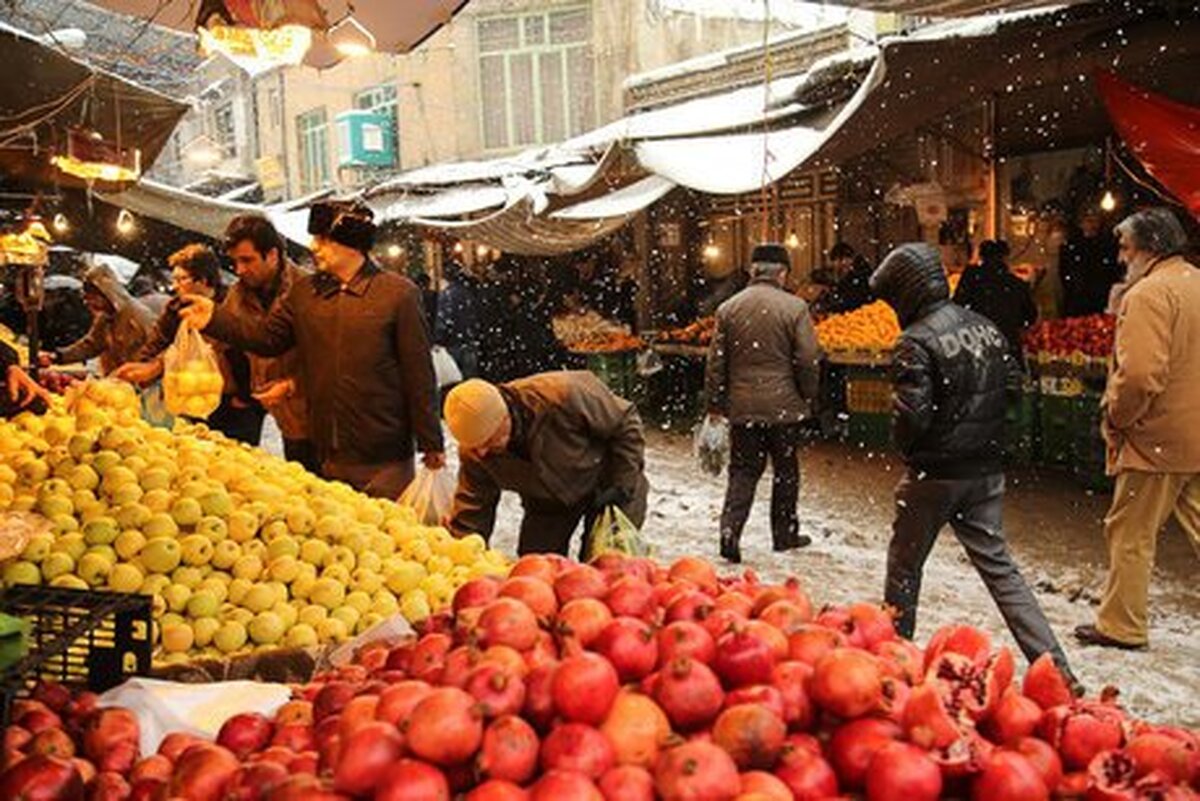 فراخوان عرضه و فروش مستقیم انار در غرفه‌های ویژه شب یلدا ویژه باغداران قمی