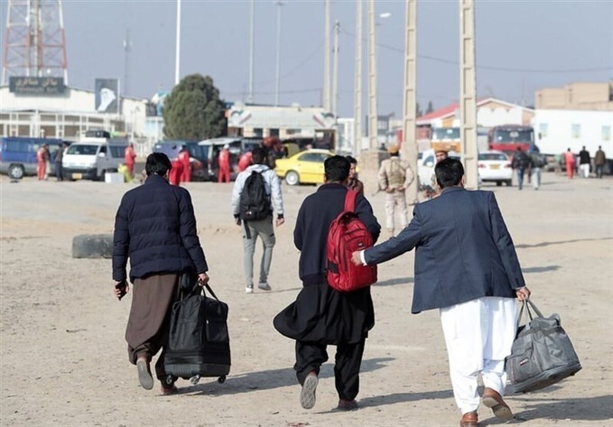 جمع‌آوری ۱۲۰ نفر از اتباع غیرمجاز در دلیجان