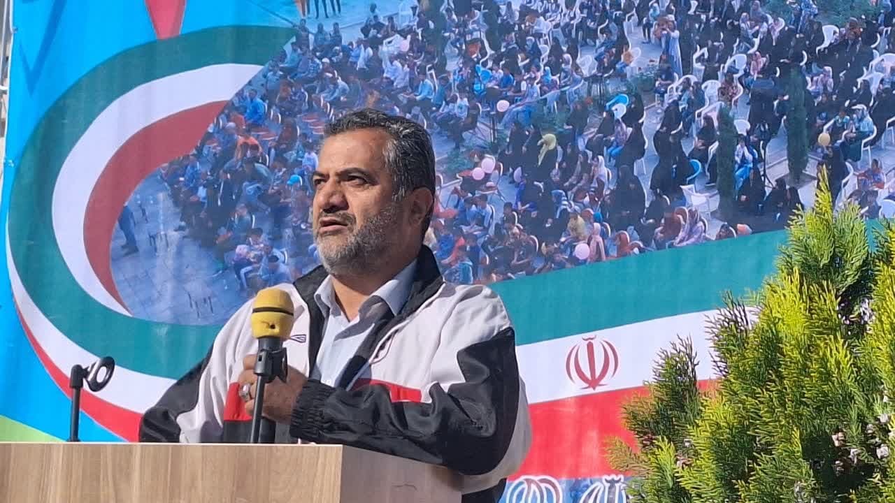 همایش بزرگ پیاده روی در شهر شریف آباد قزوین برگزار شد