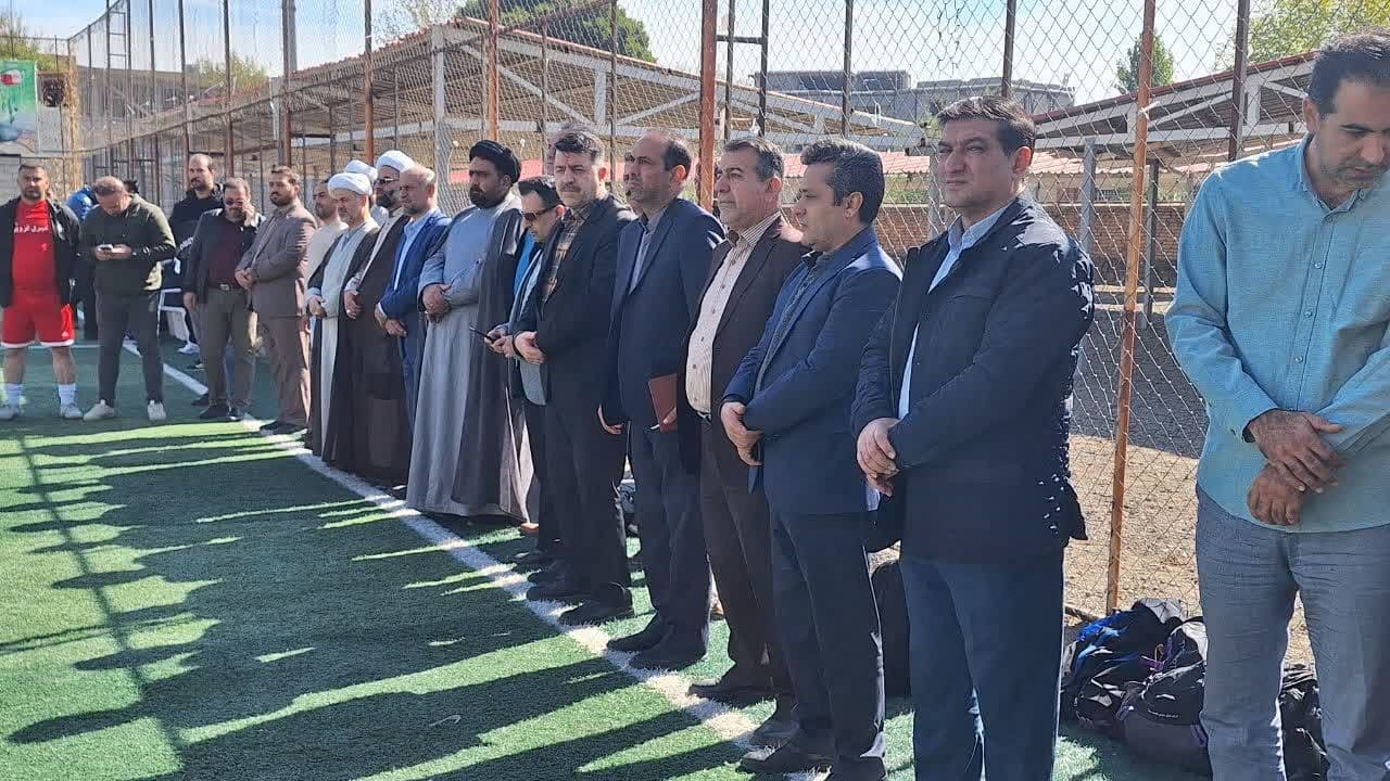 تیم شرکت توزیع نیروی برق استان قزوین قهرمان شد تیم شرکت توزیع نیروی برق استان قزوین قهرمان شد