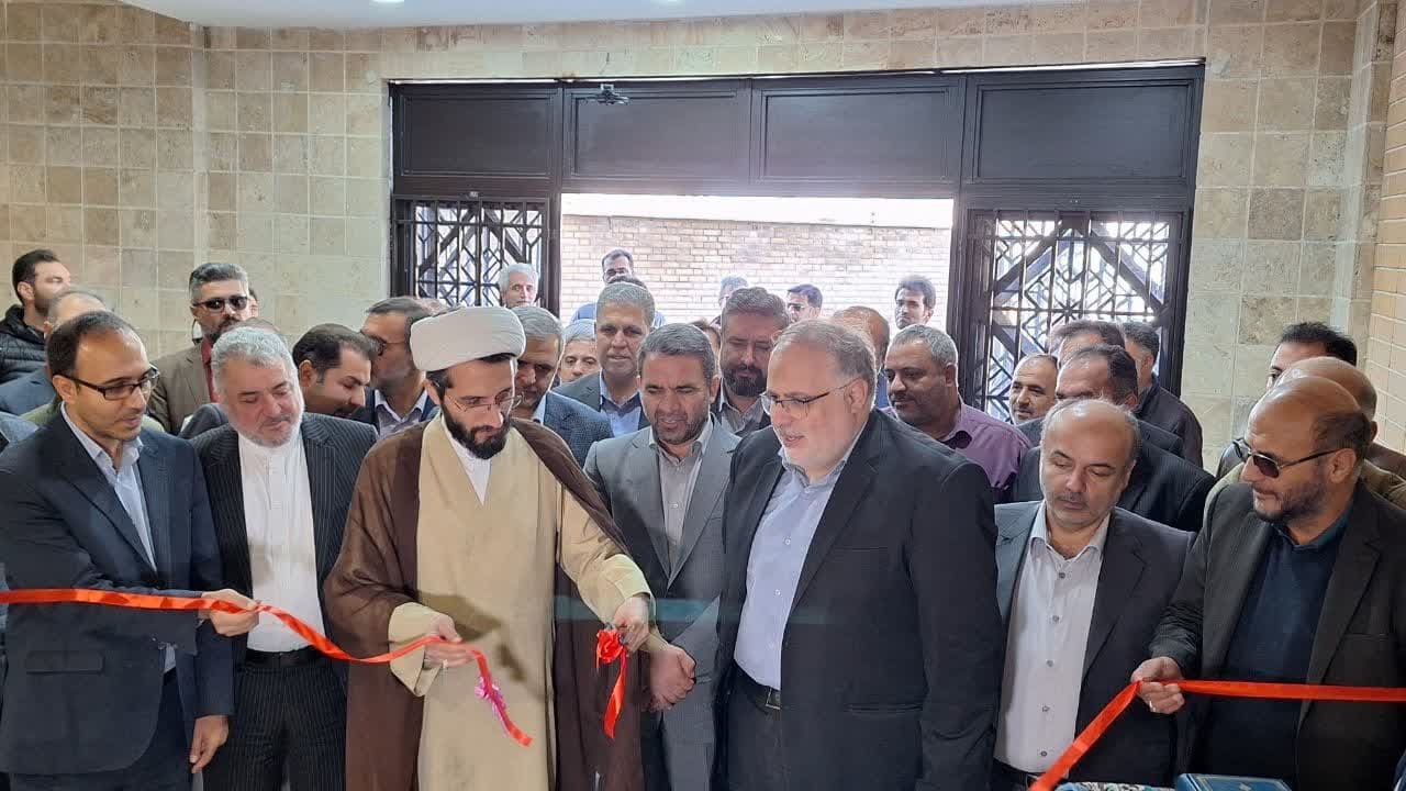 طلسم 17 ساله شکست/ استخر دانش آموزی قزوین افتتاح شد طلسم 17 ساله شکست/ استخر دانش آموزی قزوین افتتاح شد