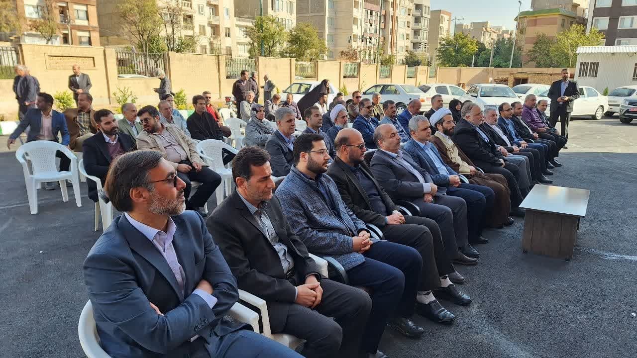 ساخت و توسعه فضاهای ورزشی در مدارس به ارتقای سلامت دانش آموزان منجر می شود