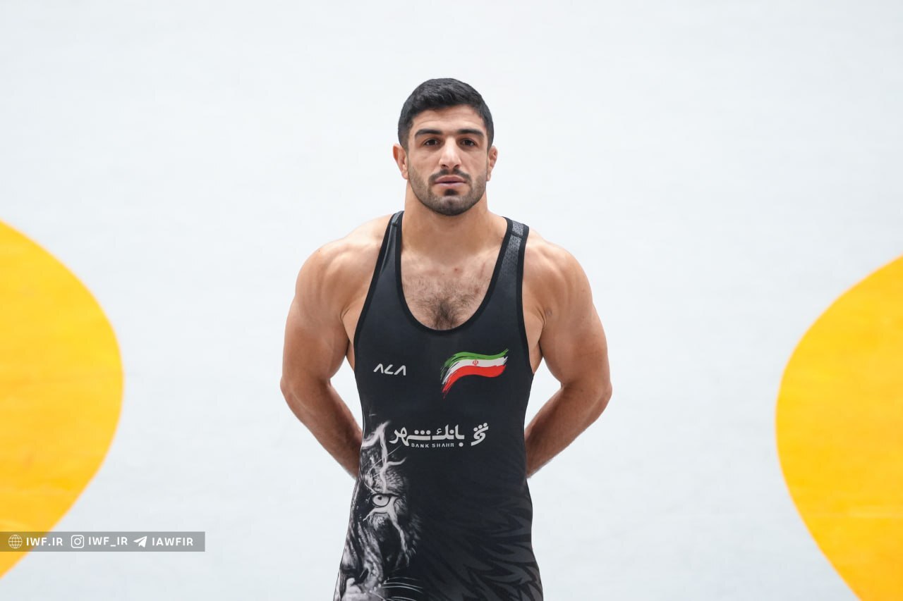 کشتی قهرمان جهان - آلبانی/ شروع طوفانی قاسم‌پور