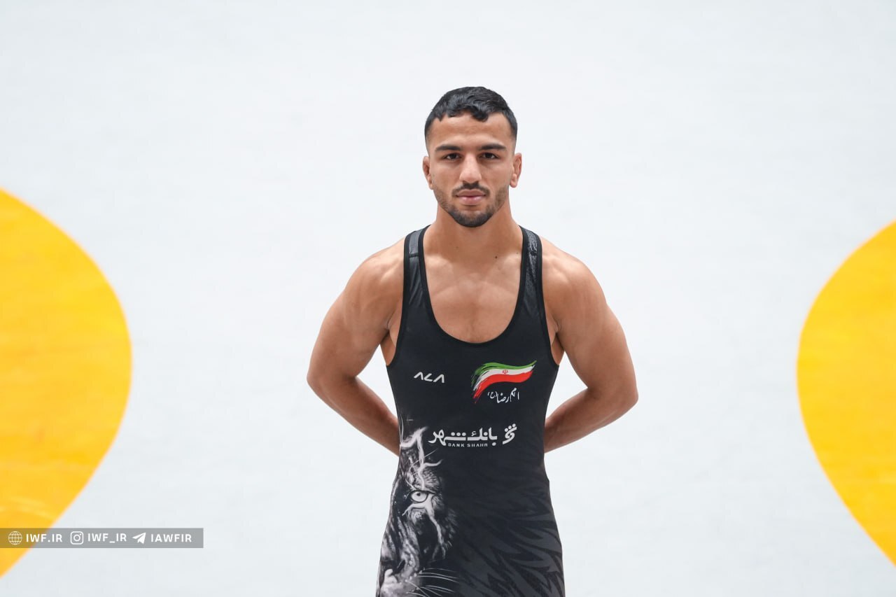 کشتی قهرمان جهان - آلبانی/ شروع طوفانی قاسم‌پور